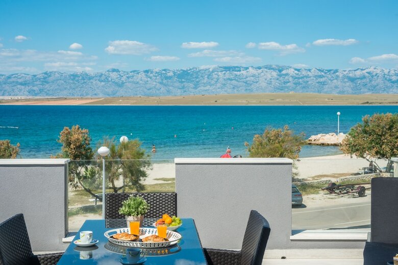 Apartments Mavracic