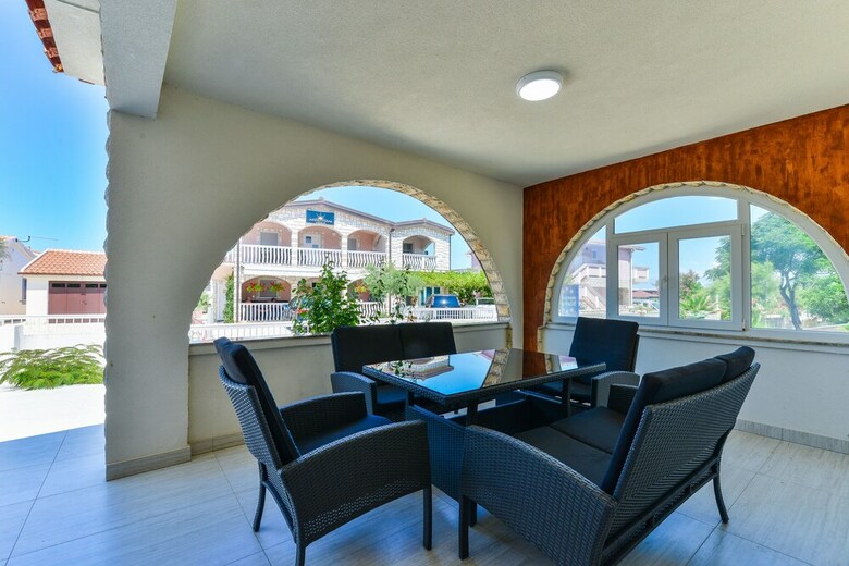 Apartments Mavracic