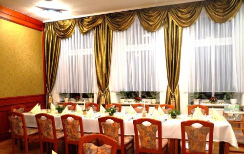 Hotel Zum Goldenen Hirsch