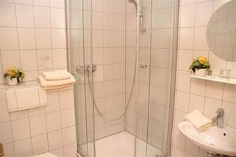 Hostal Gasthaus Und Landhotel Wiedmann