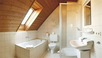 Hostal Gasthaus Und Landhotel Wiedmann