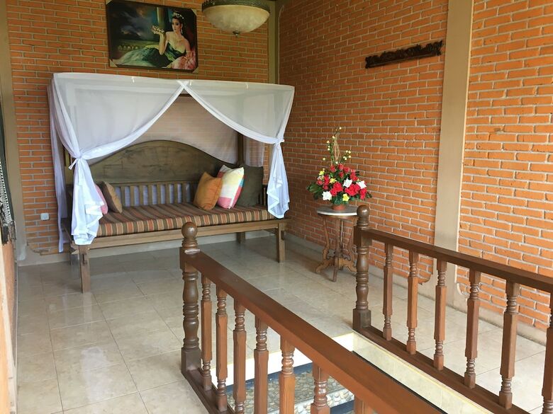 Cafe Wayan & Cottages