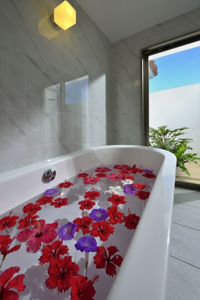 Hotel Pool Terrace Imgya Suite