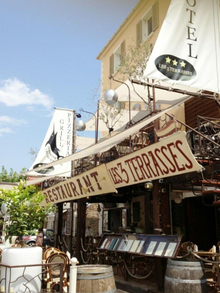 Hotel Restaurant Les 3 Terrasses