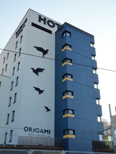 Hotel Origami