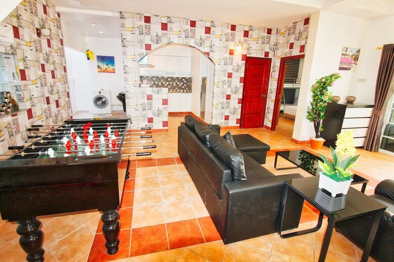 Grande Adam Pool Villa