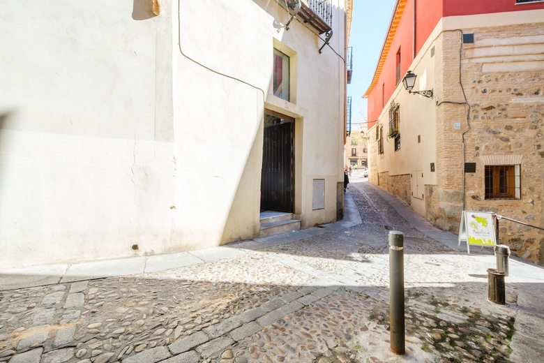 Apartamentos Con Patio Junto A La Catedral By Toledo Ap