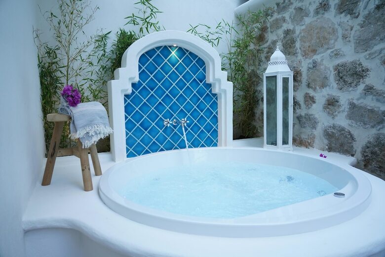 Yacht Boheme Hotel-boutique Class - Adults Only