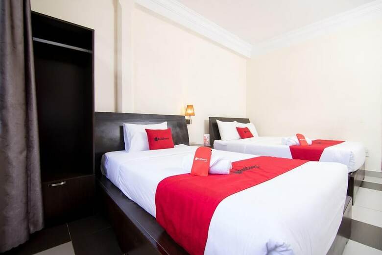 Honey House Hotel