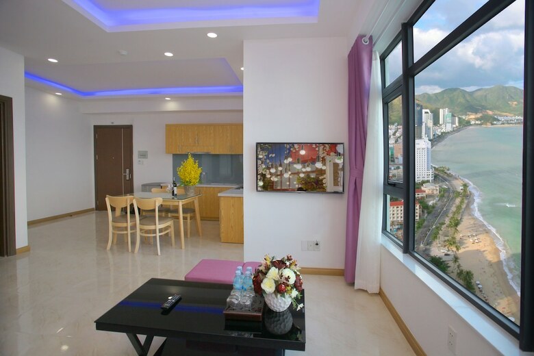Mihaco Apartments And Hotel