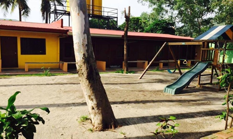 Hotel Canoe Beach Resort