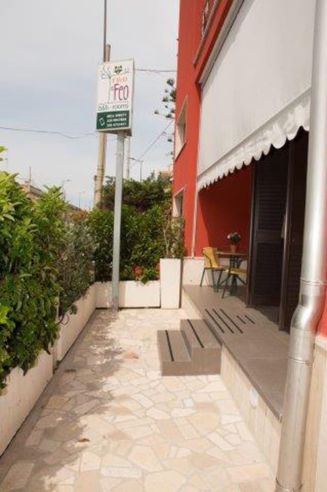 Hotel Nidi Di Feo