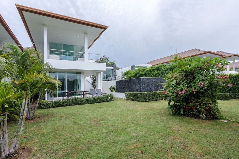 Phu Montra Villa With Ocean View A4