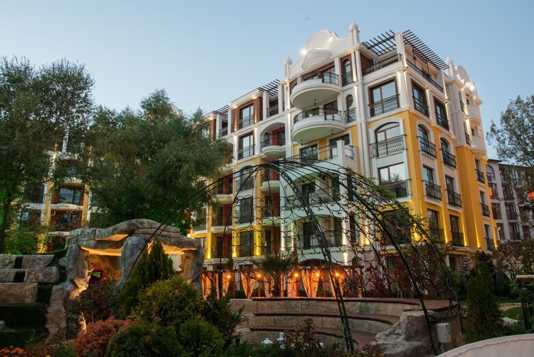 Hotel Harmony Suites 2&3