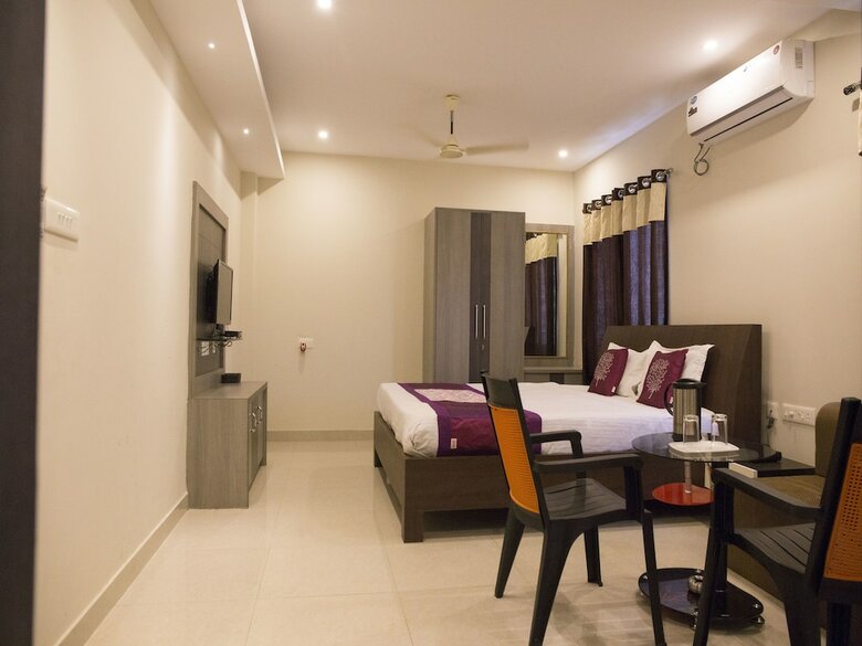 Oyo 5005 Shree Anaya Boutique Hotel