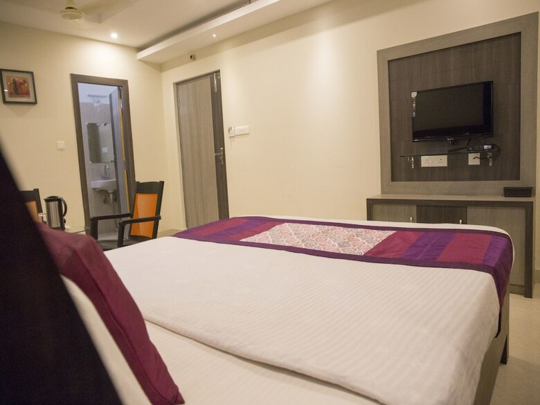 Oyo 5005 Shree Anaya Boutique Hotel