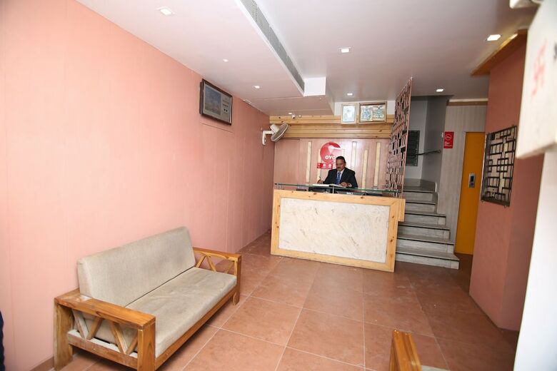 Oyo 9095 Hotel Kanishka