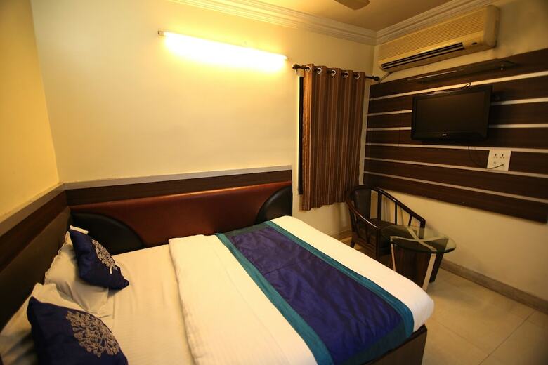 Oyo 9095 Hotel Kanishka