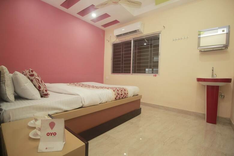 Hotel Oyo 10462 Smriti Guest House