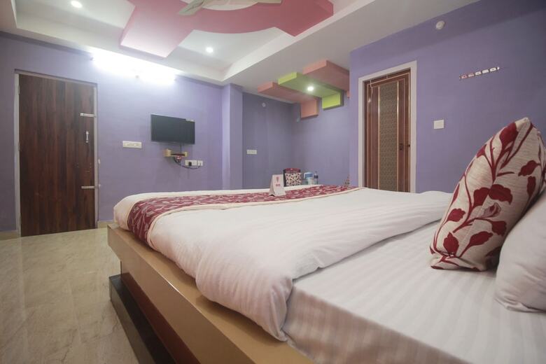 Hotel Oyo 10462 Smriti Guest House