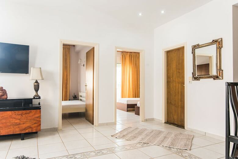 Apartamentos Yiannis Manos