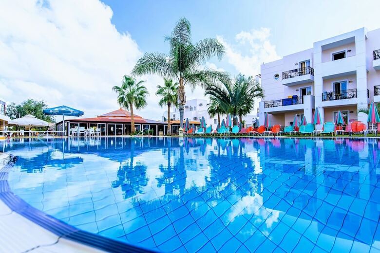 Apartamentos Yiannis Manos