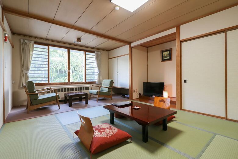 Hotel Shirakabaso Shiga Kogen