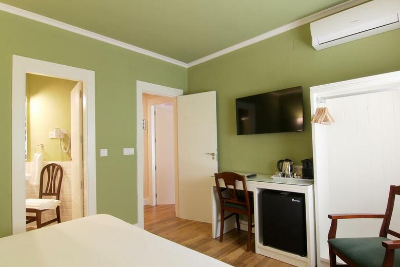 Hostal Los Casta�uelos