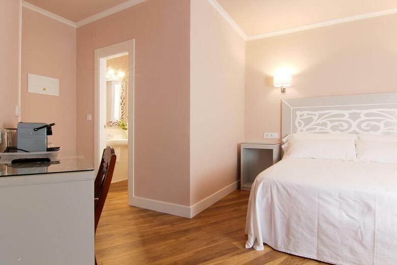Hostal Los Casta�uelos