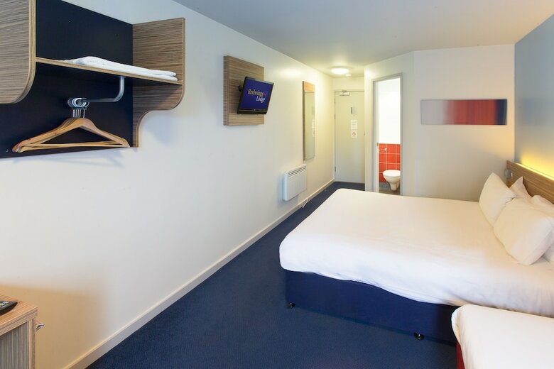 Hotel Redwings Lodge Wolverhampton