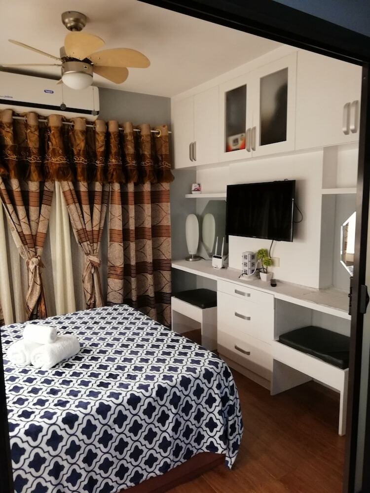 1br Unit For Rent One Oasis Condominium