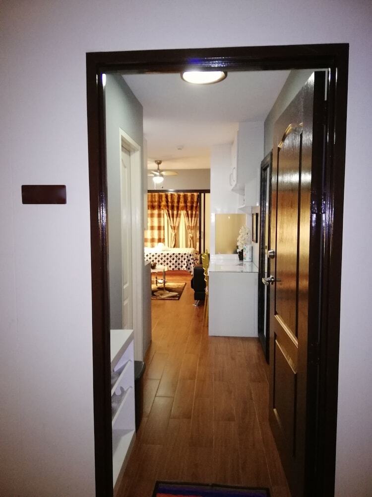 1br Unit For Rent One Oasis Condominium