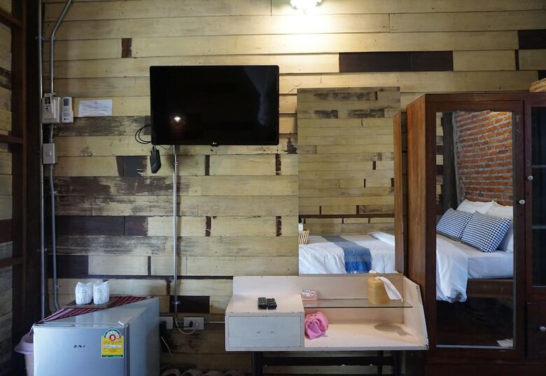 Huen Chang Puek Hotel