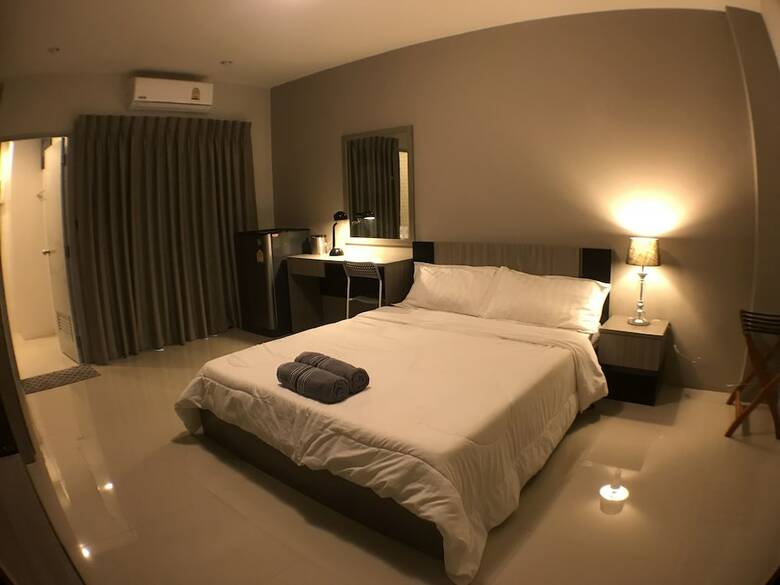 Hotel 28 Place