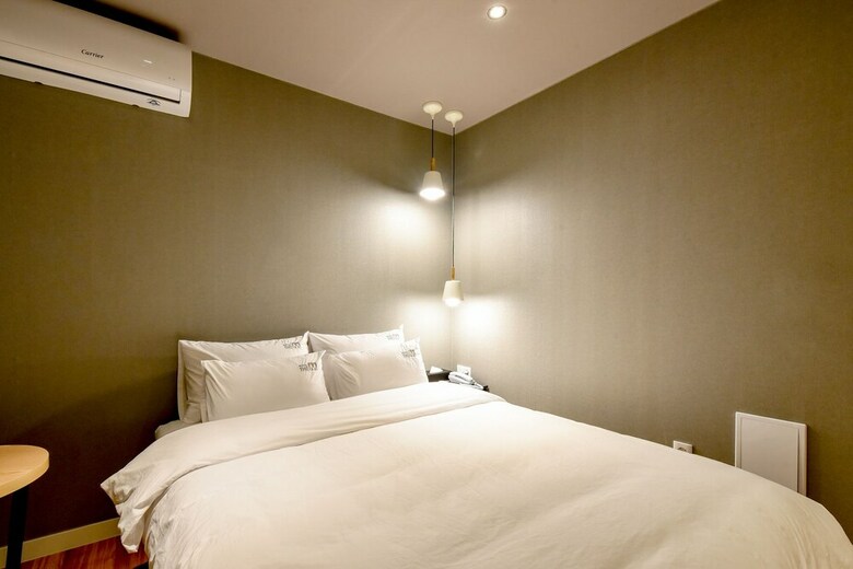 Hotel The M