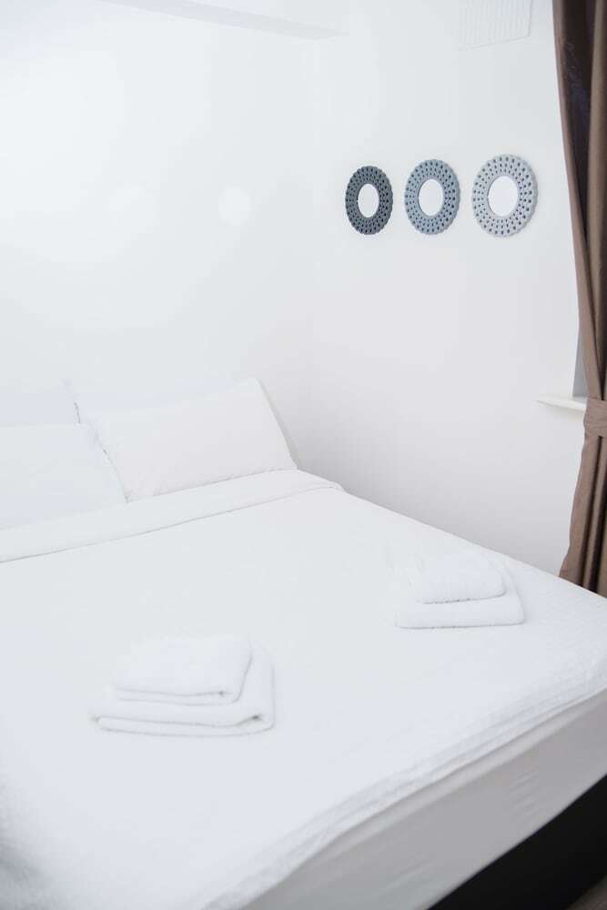 Luxury Executive Serviced Apartment