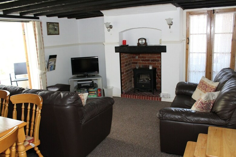 Fernhurst Holiday Apartments