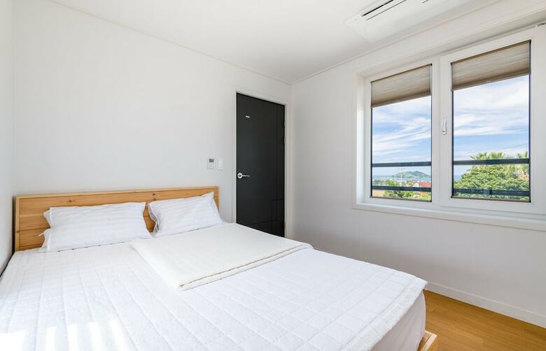 Hill Tower Pension