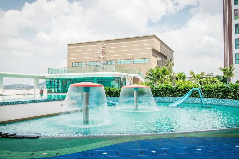 Apartamentos One Amerin Mall & Suites