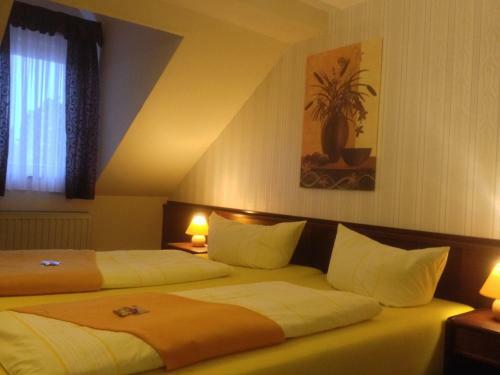 Hotel Sch�ne Aussicht