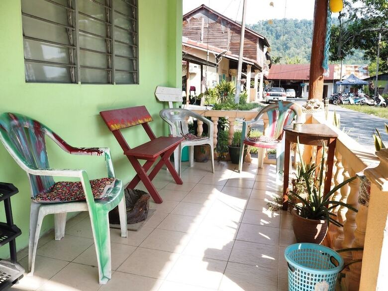 Hostal Mermaid & Unicorn Guesthouse