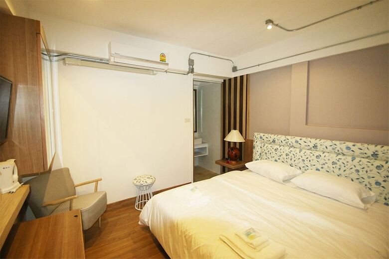 Hostal 09 Hostel