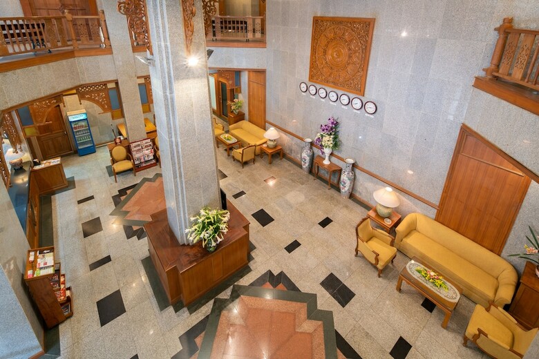Apartamentos Oriental Palace