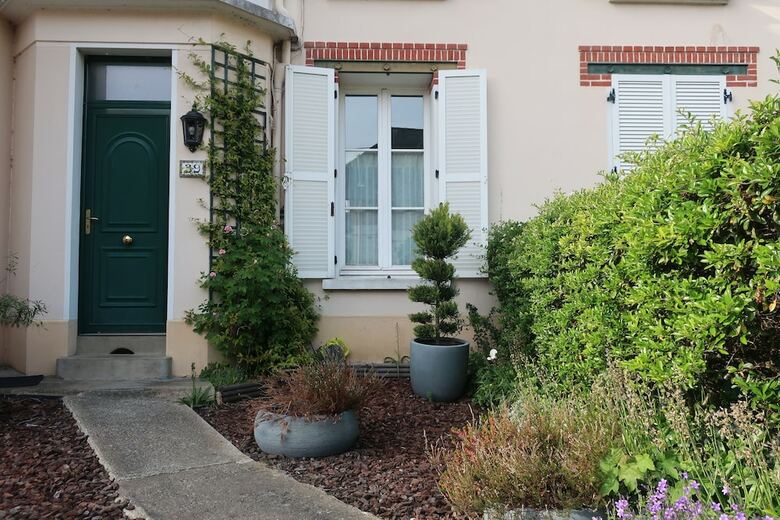 Bed & Breakfast Au Jardin De L Eventail