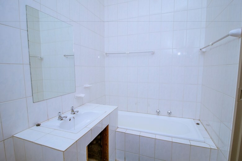 Hotel Waterfall Guesthouse