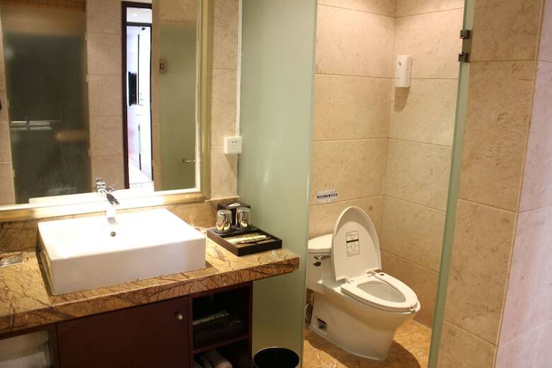 Good International Hotel
