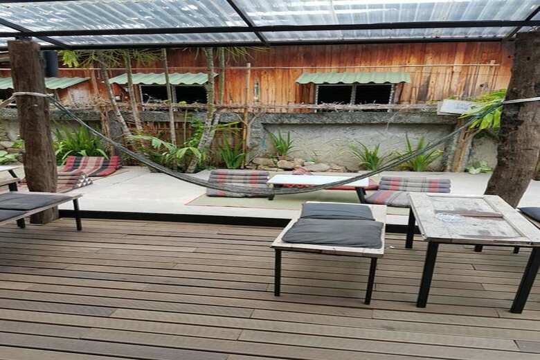 Hostal Chill Lom House - Adults Only