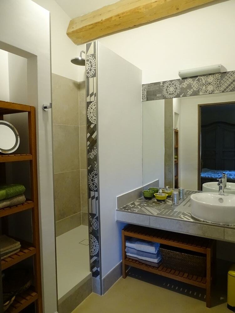 Hotel La Louvi�re Des Bruy�res