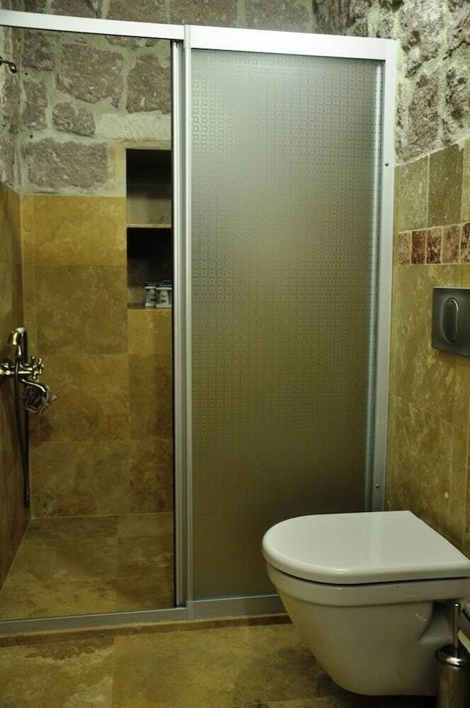 Hotel Aravan Evi