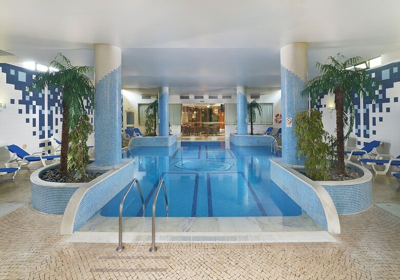 Oceanus Aparthotel
